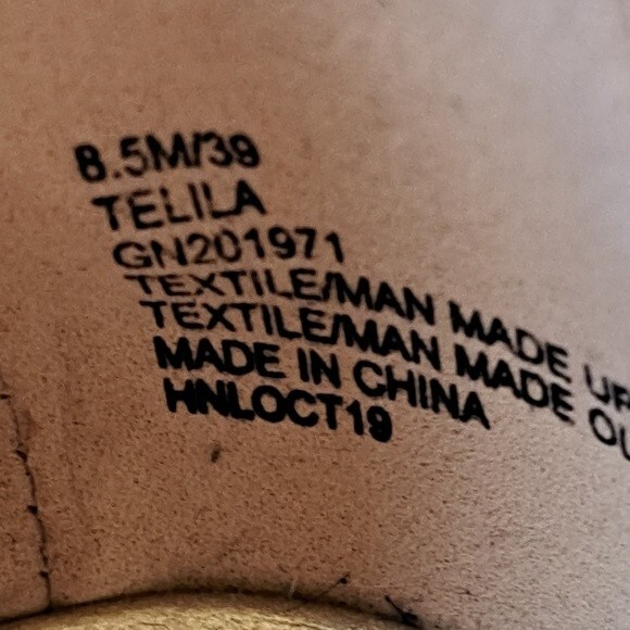 BCBGENERATION TELILA ANKLE STRAP SANDAL IN GOLD SIZE 8.5M - Picture 10 of 16